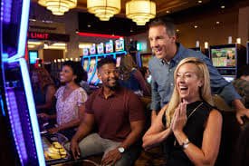 Live Casino dengan dealer asli dan permainan real time